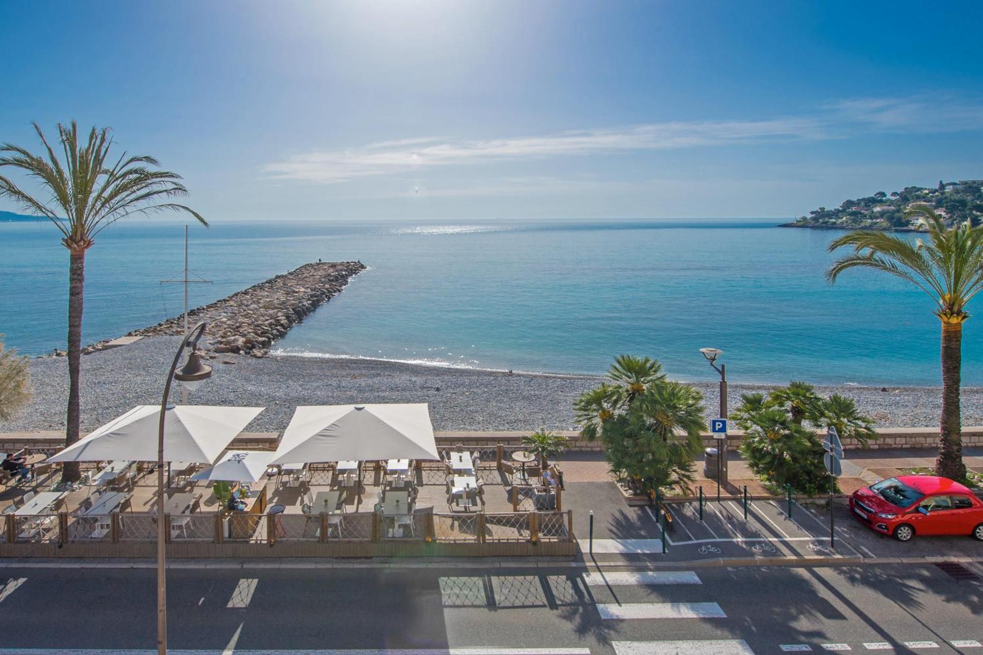 Roquebrune Plage - Terrace Splendid Sea View - BW Exterior photo